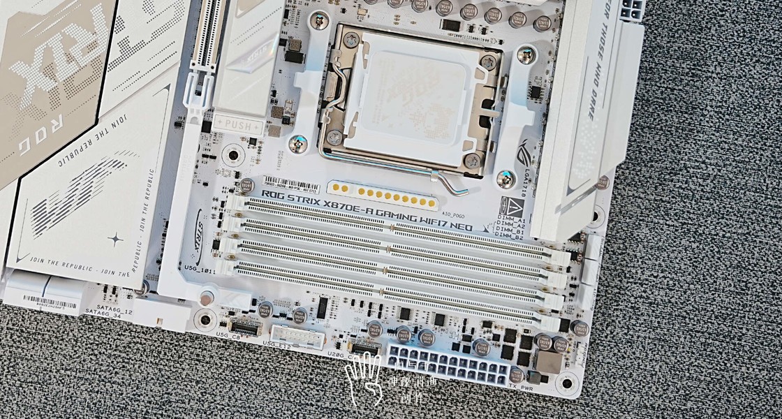 ��˶X870E-A��ѩNEO