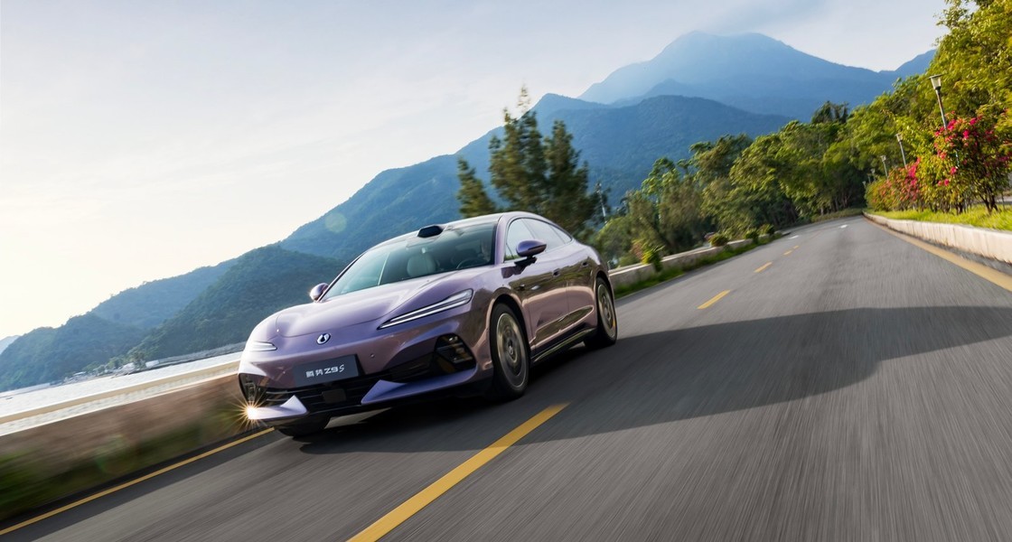 ����Z9S��������1100km