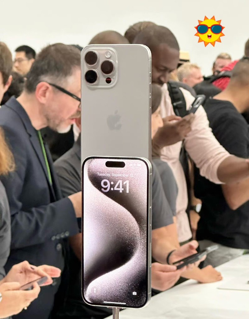 iPhone15