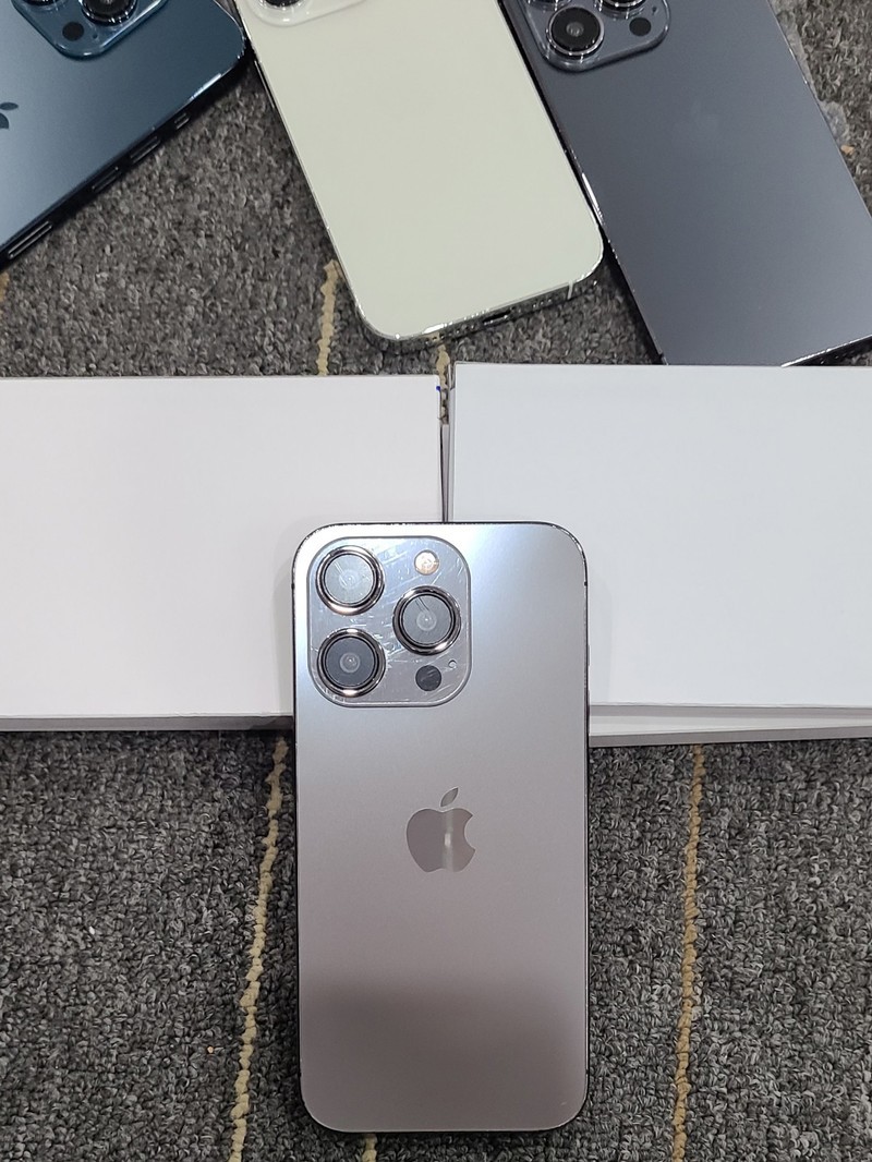 iPhone15