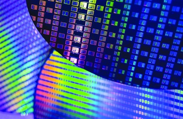 CPU
