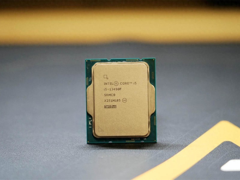 CPU