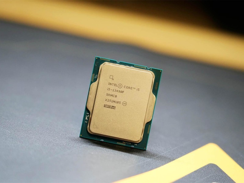CPU