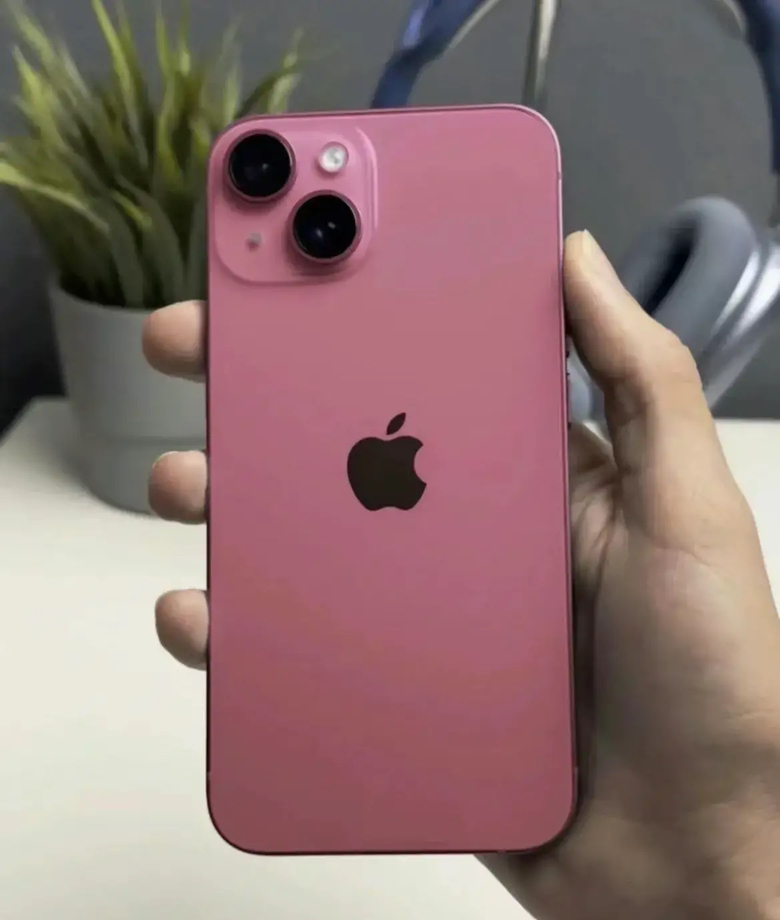 iPhone15