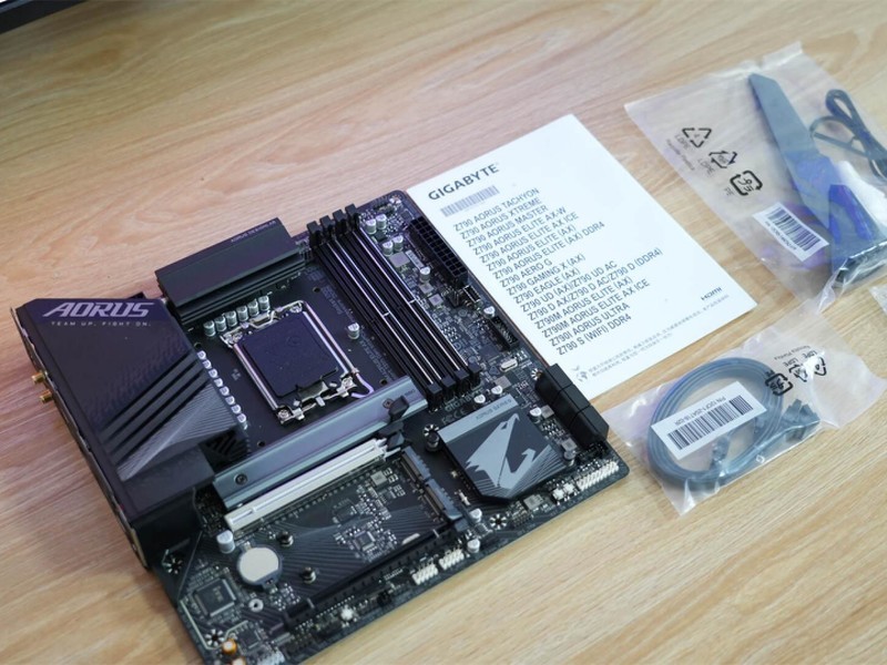 CPU
