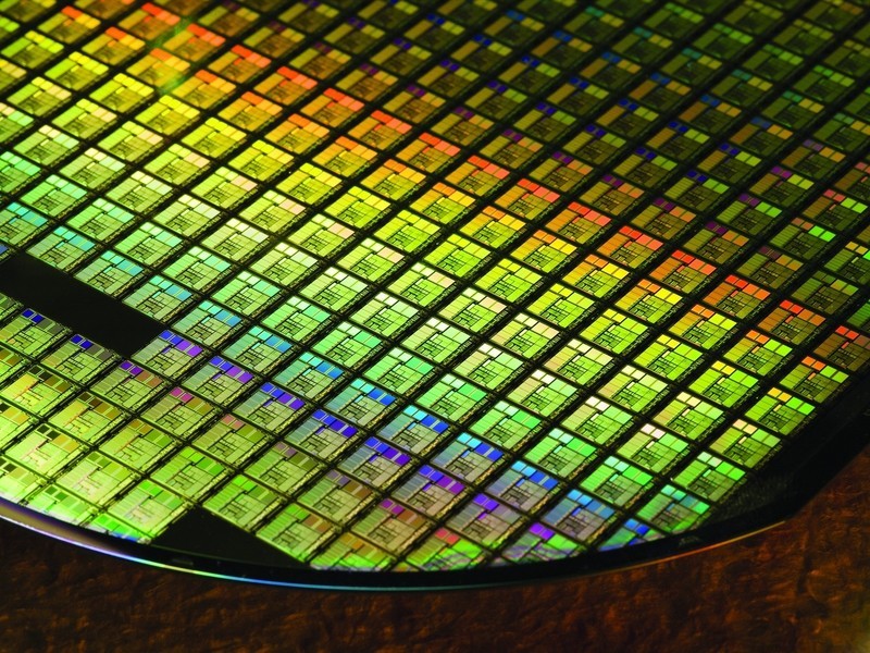 CPU