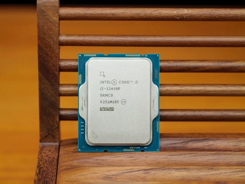 CPU