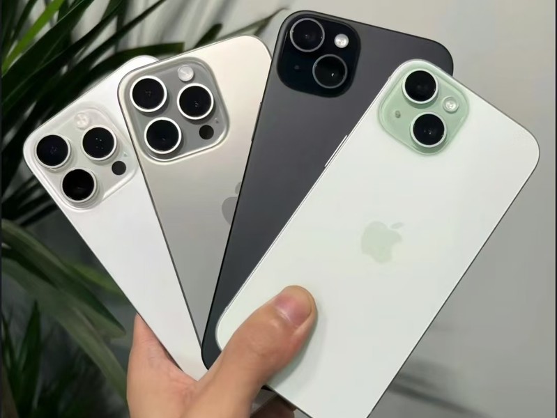 iPhone15