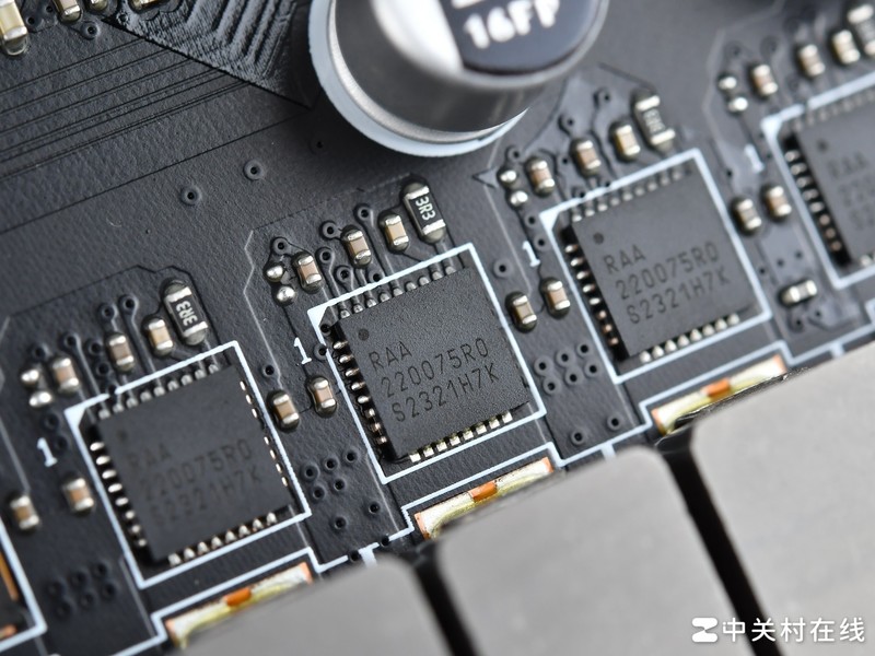 CPU