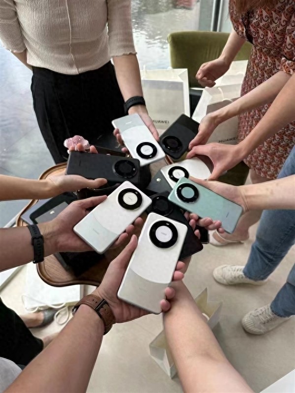 ��ΪMate 60