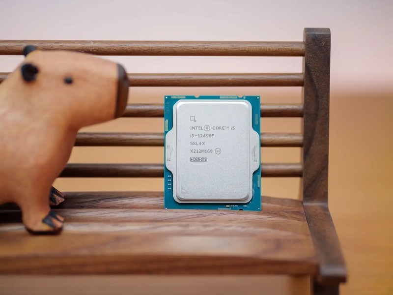 CPU