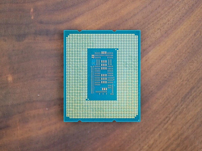 CPU