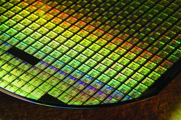 CPU