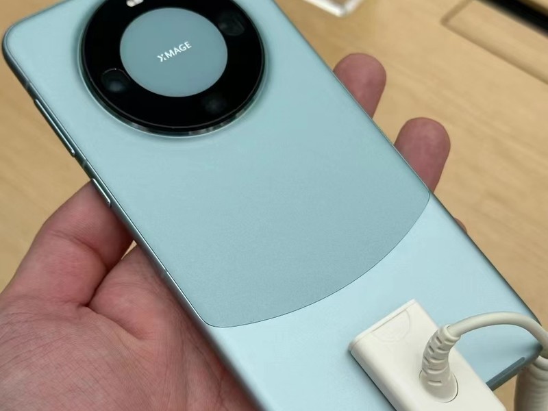 ��ΪMate 60 Pro
