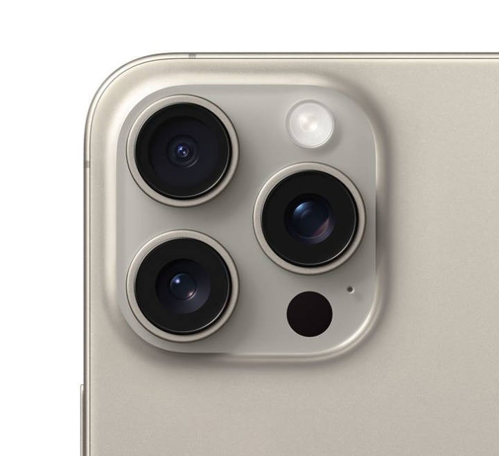 iPhone15