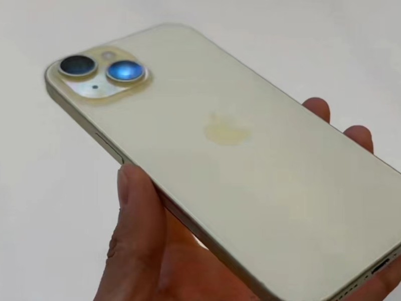 iPhone15