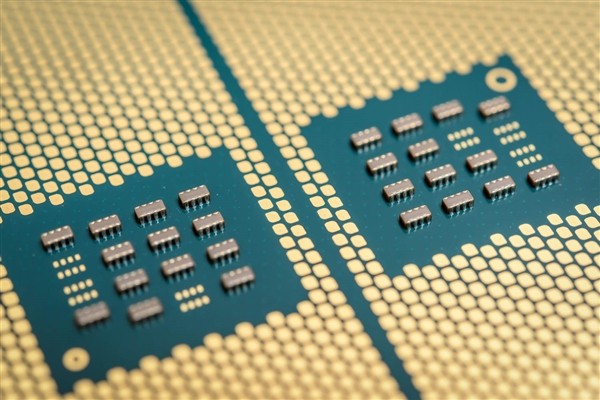 CPU