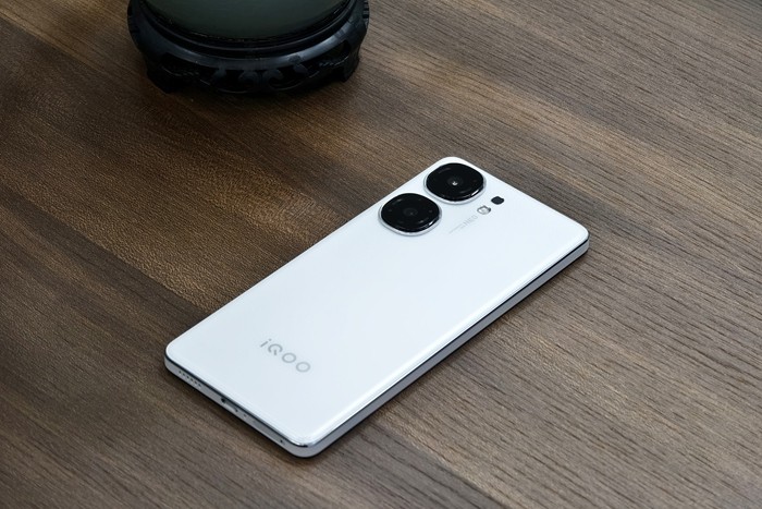 iQOO Neo9S Pro