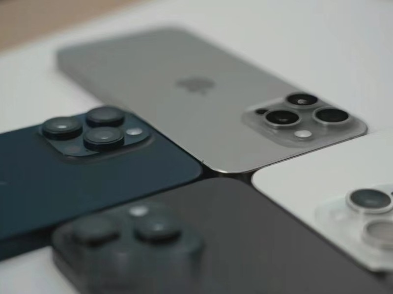 iPhone15