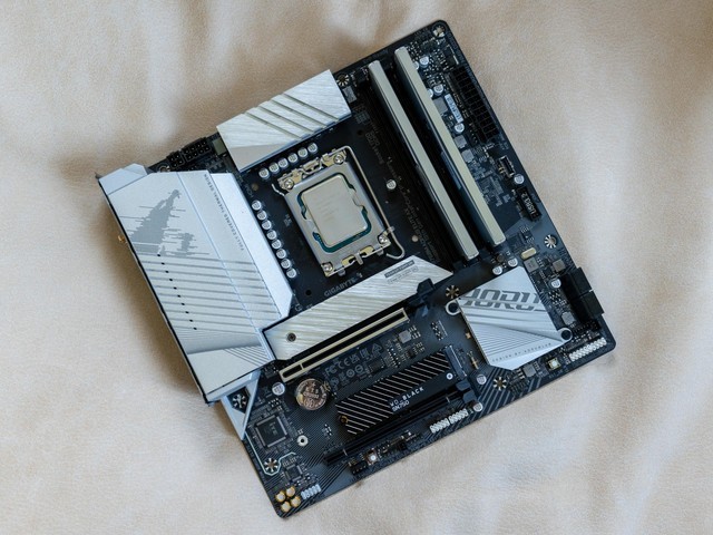 �ڴ泬Ƶ