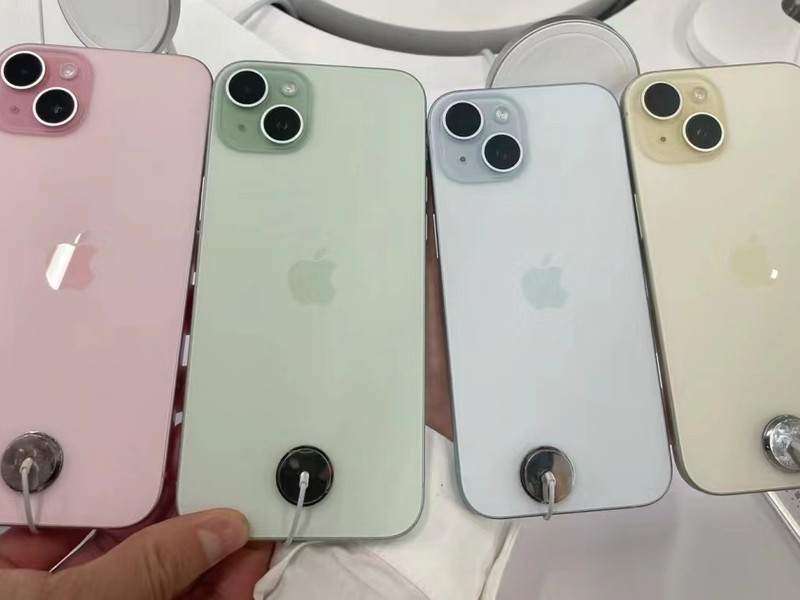 iPhone15