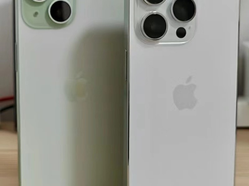 iPhone15